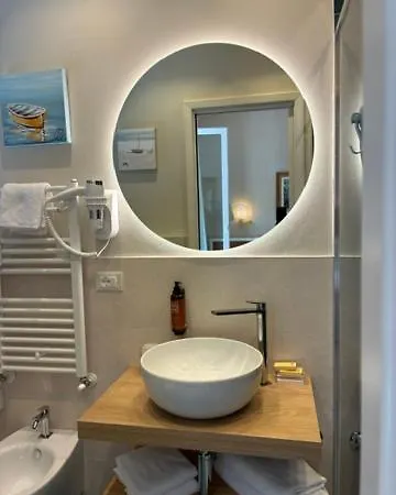 ホテル Tirreno 3*